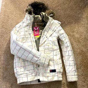 Burton “making magic since 77’ dryride jacket, size medium, very good condition